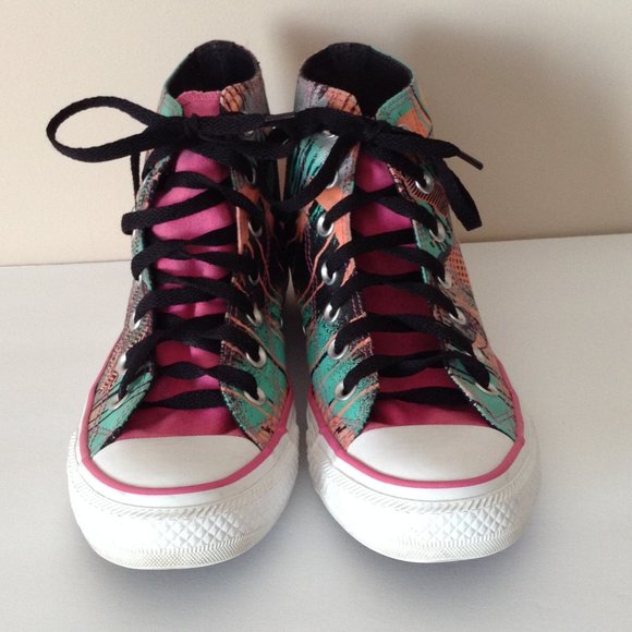 Converse Shoes - Converse Chuck Taylor All Star Size 8 Women's Shoes Sneakers Multicolor